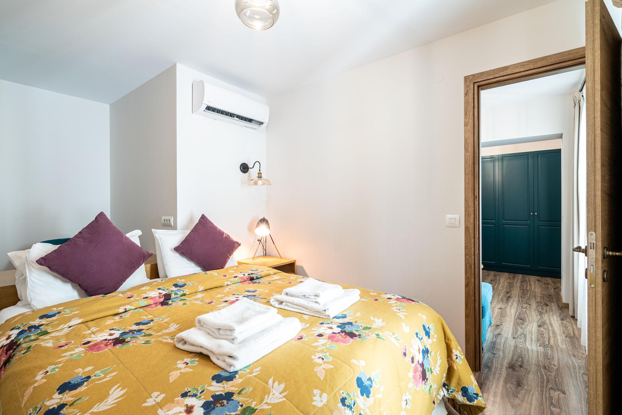 Veneziano Boutique Hotel Heraklion  Bagian luar foto